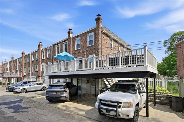 5242 GRAMERCY DR, Clifton Heights, PA 19018