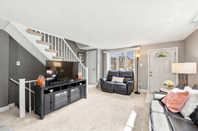 5242 GRAMERCY DR, Clifton Heights, PA 19018