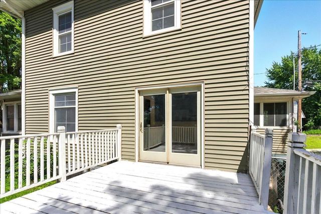 322 W 8th Street, Cedar Falls, IA 50613