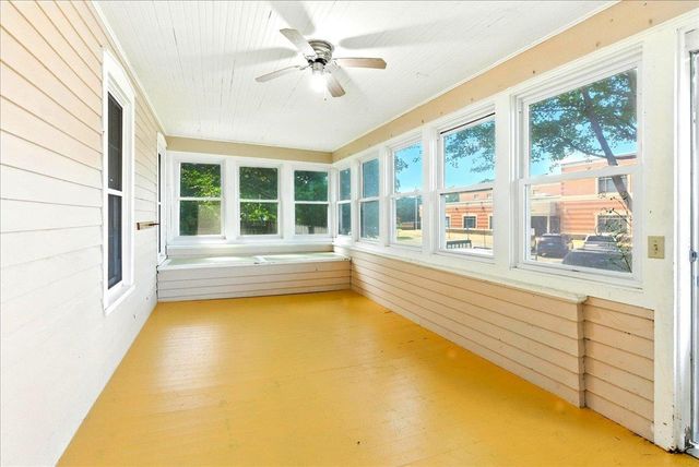 322 W 8th Street, Cedar Falls, IA 50613