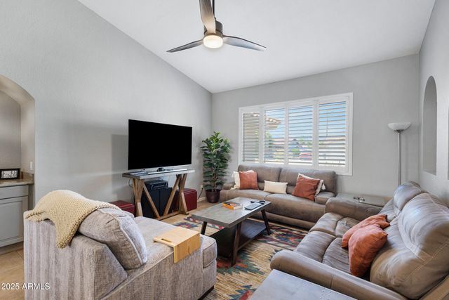 1231 E SUNBURST Lane, Tempe, AZ 85284