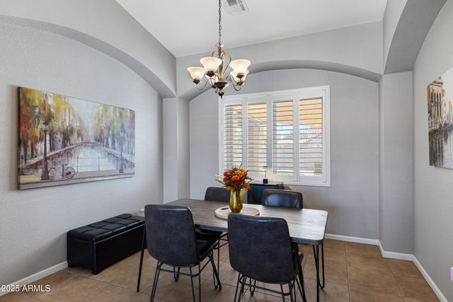 1231 E SUNBURST Lane, Tempe, AZ 85284