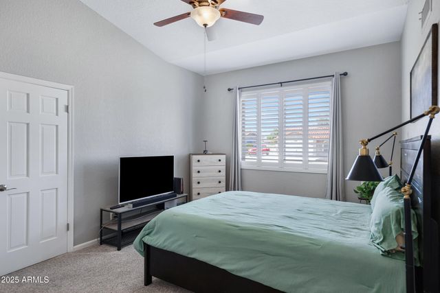 1231 E SUNBURST Lane, Tempe, AZ 85284