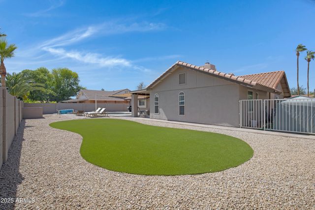 1231 E SUNBURST Lane, Tempe, AZ 85284