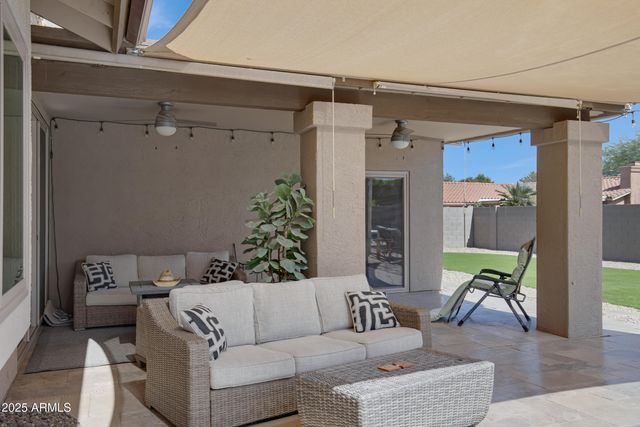 1231 E SUNBURST Lane, Tempe, AZ 85284