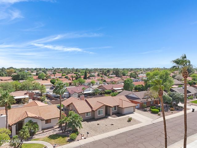 1231 E SUNBURST Lane, Tempe, AZ 85284