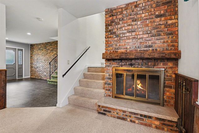 1510 Greenview Avenue, Portage, MI 49024