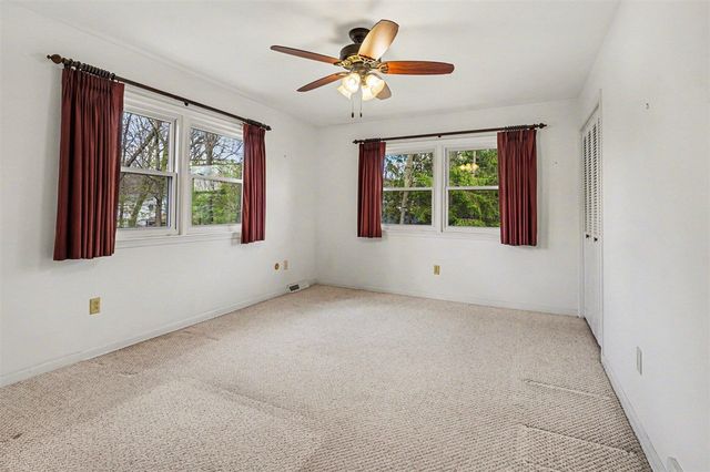 1510 Greenview Avenue, Portage, MI 49024