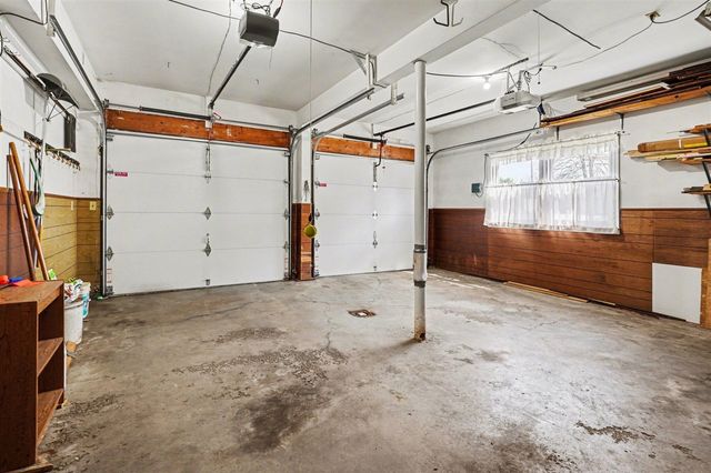 1510 Greenview Avenue, Portage, MI 49024