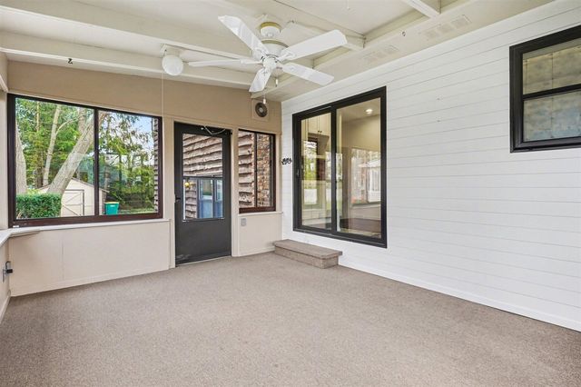 1510 Greenview Avenue, Portage, MI 49024