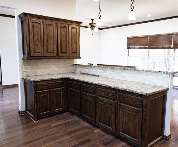 1786 Doc Bar Avenue, Blanchard, OK 73010