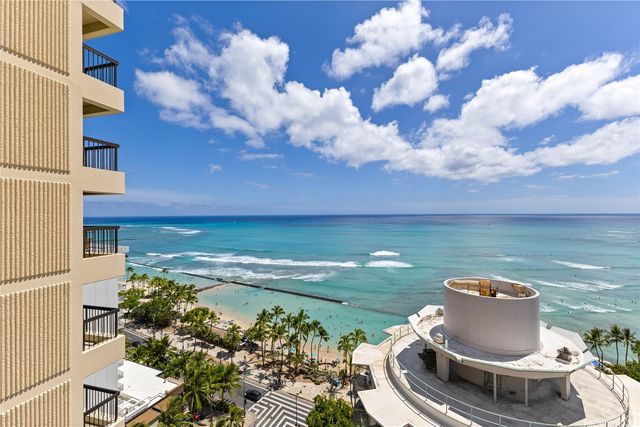 2470 Kalakaua Avenue 2004, Honolulu, HI 96815