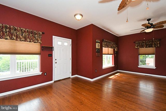 38 A MONTCLAIR AVE, Coatesville, PA 19320