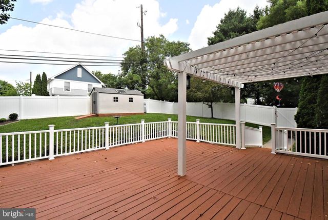 38 A MONTCLAIR AVE, Coatesville, PA 19320
