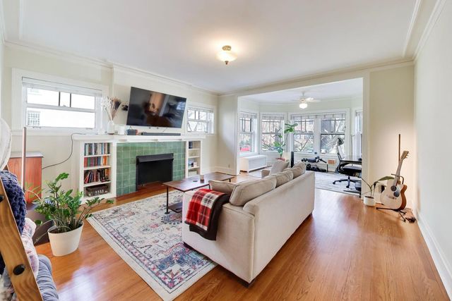 806 Forest Avenue 1, Evanston, IL 60202