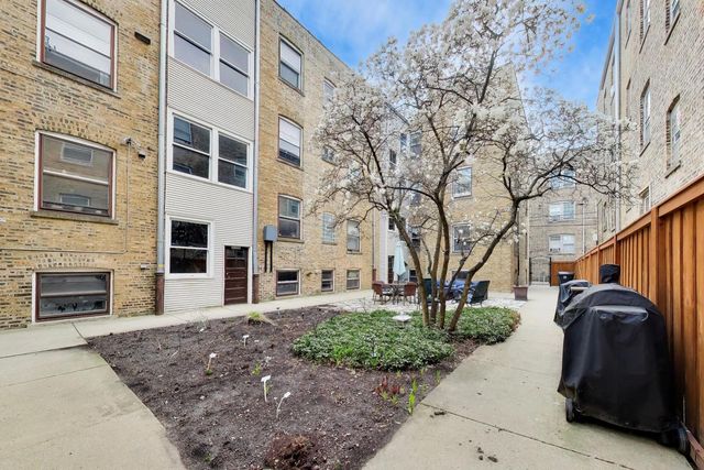 806 Forest Avenue 1, Evanston, IL 60202