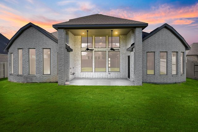 2414 Gleaming Pear Drive, Manvel, TX 77578