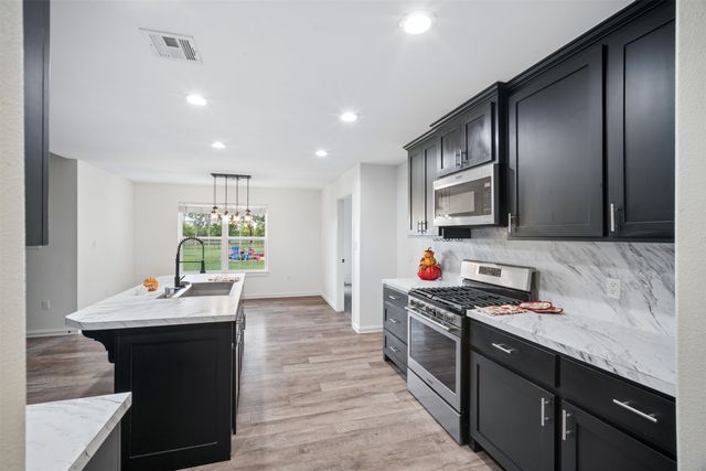 27241 21st Street, Catoosa, OK 74015