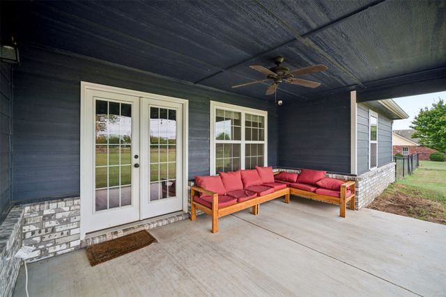 27241 21st Street, Catoosa, OK 74015