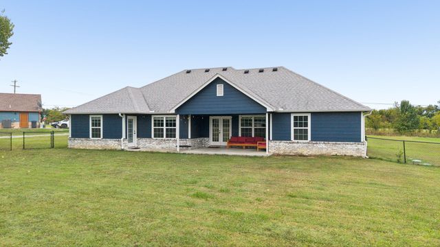 27241 21st Street, Catoosa, OK 74015