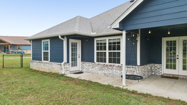 27241 21st Street, Catoosa, OK 74015