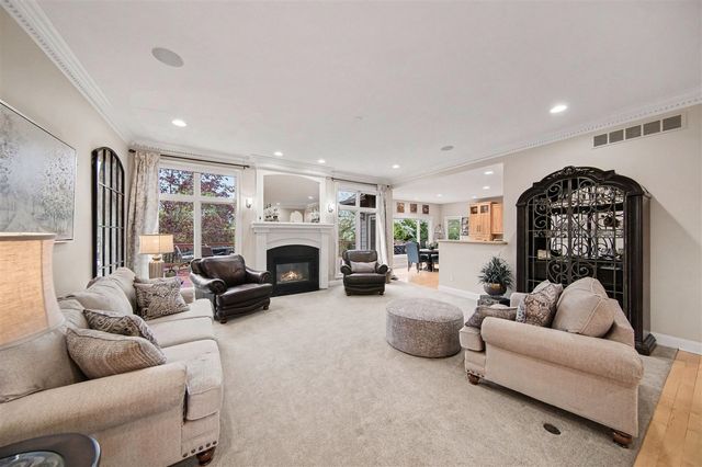 1835 Brookview Drive, Saline, MI 48176