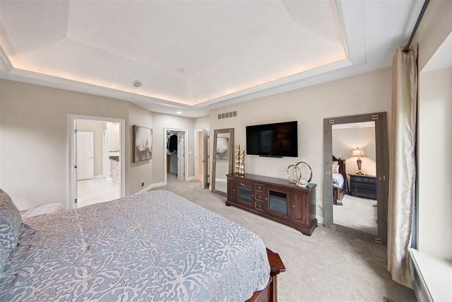 1835 Brookview Drive, Saline, MI 48176