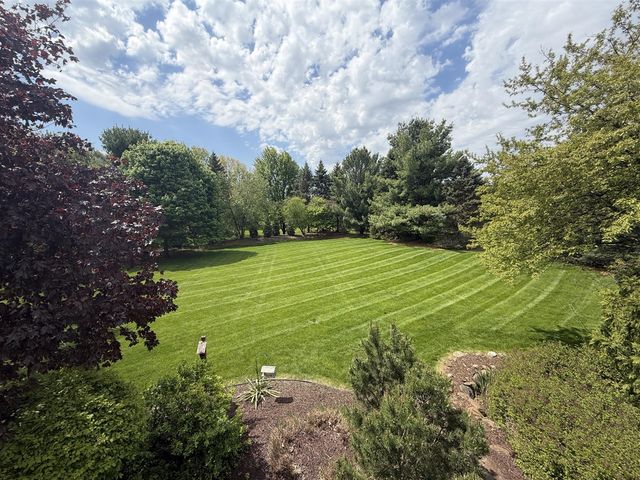 1835 Brookview Drive, Saline, MI 48176