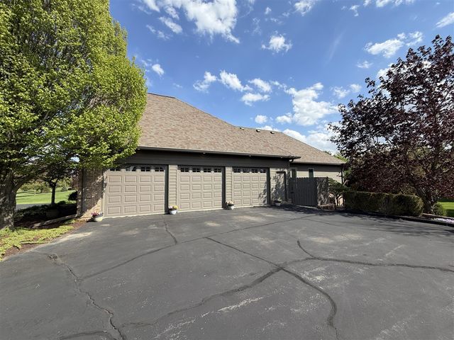 1835 Brookview Drive, Saline, MI 48176