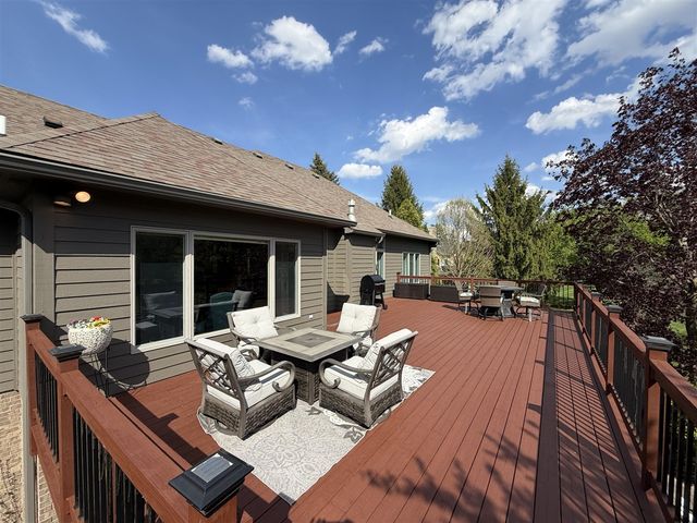 1835 Brookview Drive, Saline, MI 48176
