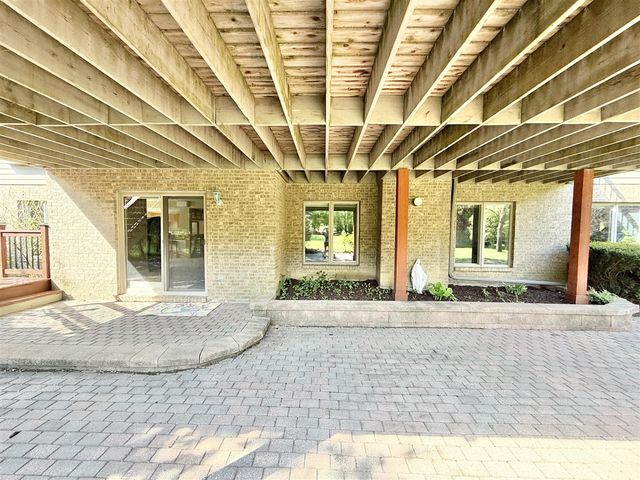 1835 Brookview Drive, Saline, MI 48176