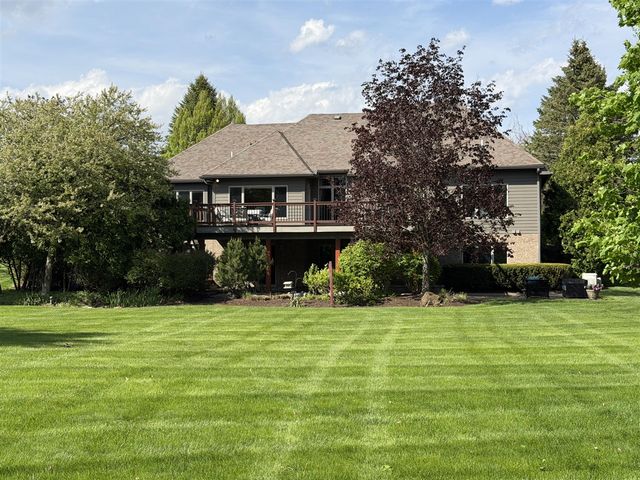 1835 Brookview Drive, Saline, MI 48176