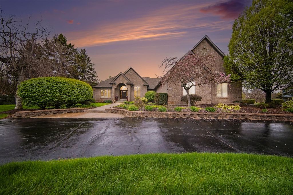 1835 Brookview Drive, Saline, MI 48176