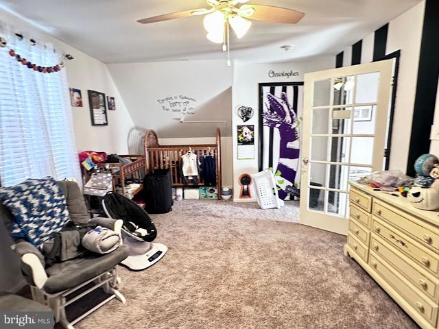 212 N VINE ST, Clayton, NJ 08312