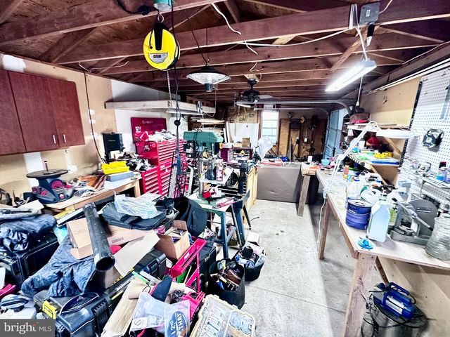 212 N VINE ST, Clayton, NJ 08312