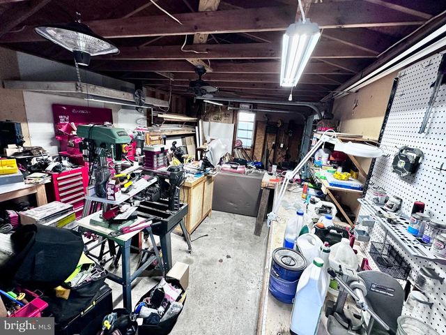 212 N VINE ST, Clayton, NJ 08312