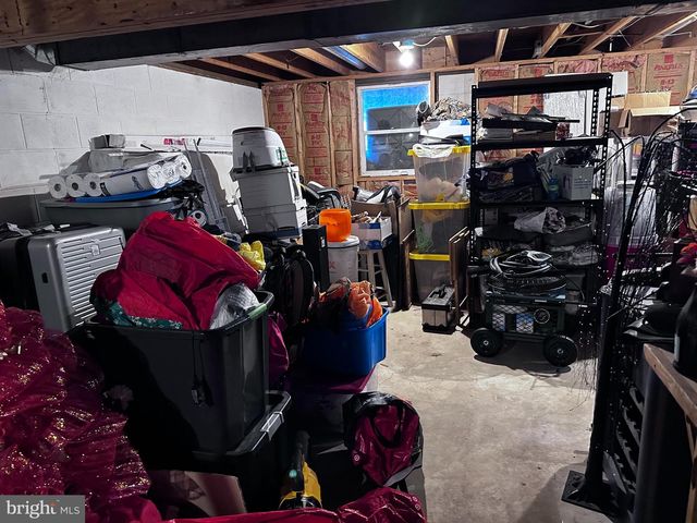 212 N VINE ST, Clayton, NJ 08312