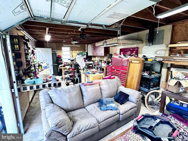 212 N VINE ST, Clayton, NJ 08312