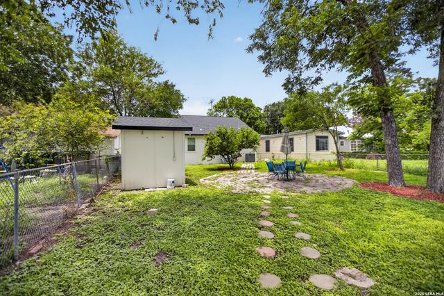 614 SW 24TH ST, San Antonio, TX 78207