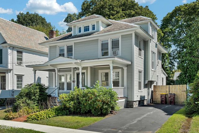 40 Grant Avenue, Glens Falls, NY 12801