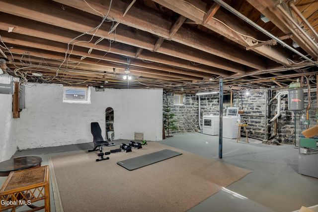 40 Grant Avenue, Glens Falls, NY 12801