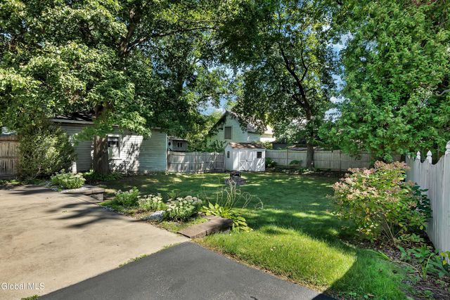 40 Grant Avenue, Glens Falls, NY 12801