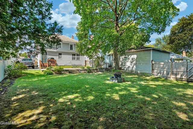 40 Grant Avenue, Glens Falls, NY 12801