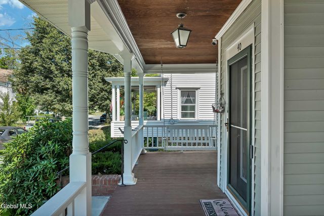 40 Grant Avenue, Glens Falls, NY 12801