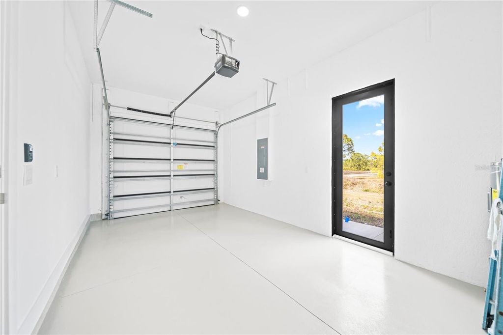 Image 15 of property listing at 326 LOUIS AVENUE, Lehigh Acres, FL 33936