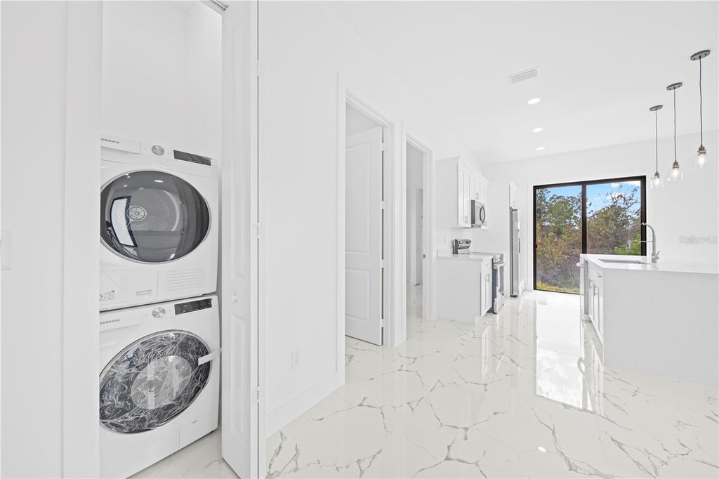 Image 17 of property listing at 326 LOUIS AVENUE, Lehigh Acres, FL 33936