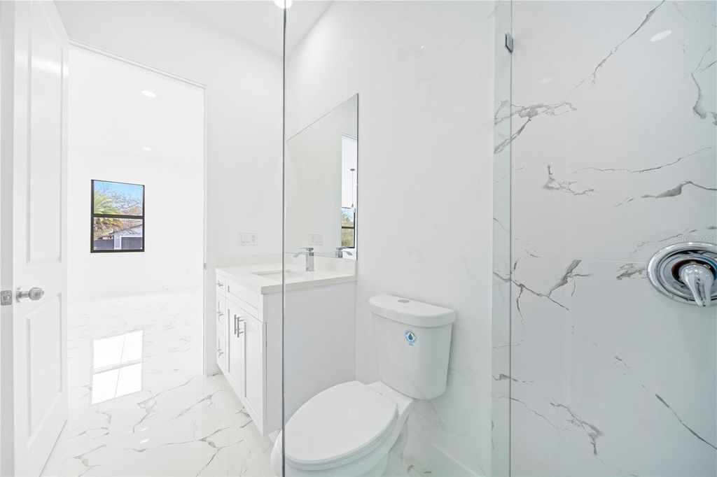 Image 18 of property listing at 326 LOUIS AVENUE, Lehigh Acres, FL 33936