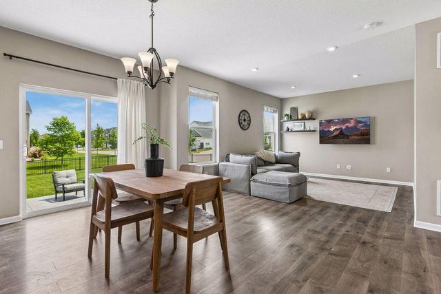 18398 Glenbridge Avenue, Lakeville, MN 55044