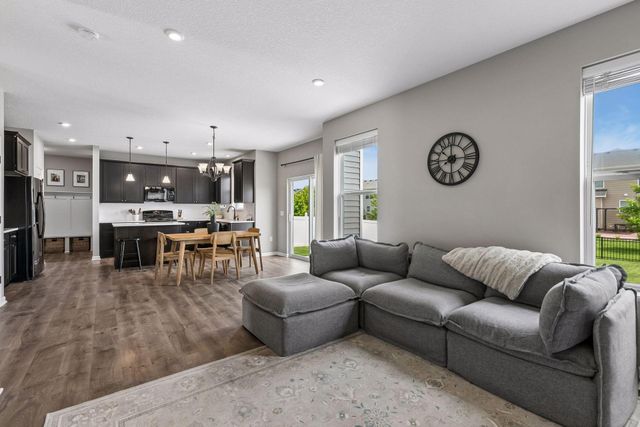 18398 Glenbridge Avenue, Lakeville, MN 55044