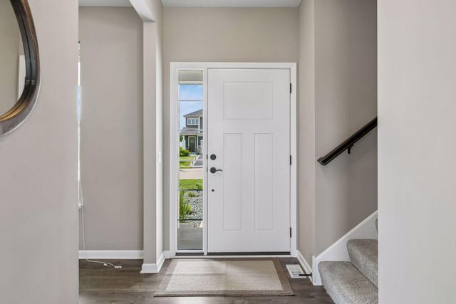 18398 Glenbridge Avenue, Lakeville, MN 55044